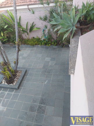 Imagem Casa com 3 Quartos à Venda, em Jardim Siesta - Jacareí Imagem Casa com 3 Quartos à Venda, em Jardim Siesta - Jacareí