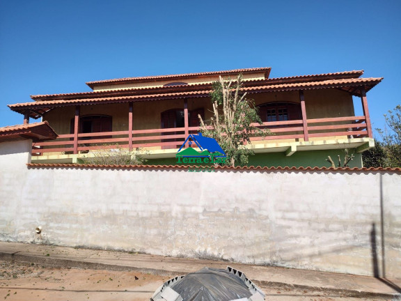 Imagem Casa com 3 Quartos à Venda, 580 m² em Centro - Carvalhos Imagem Casa com 3 Quartos à Venda, 580 m² em Centro - Carvalhos