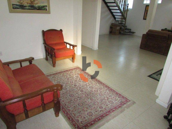 Imagem Casa com 4 Quartos à Venda, 390 m² em Califórnia - Nova Iguaçu