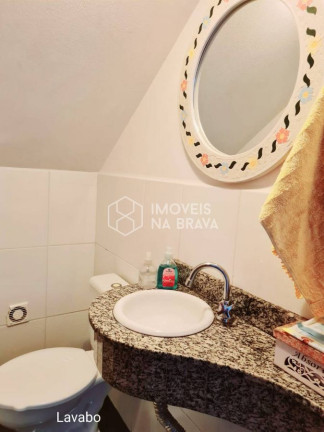 Imagem Casa com 4 Quartos para Alugar, 250 m² em Praia Brava - Itajaí Imagem Casa com 4 Quartos para Alugar, 250 m² em Praia Brava - Itajaí