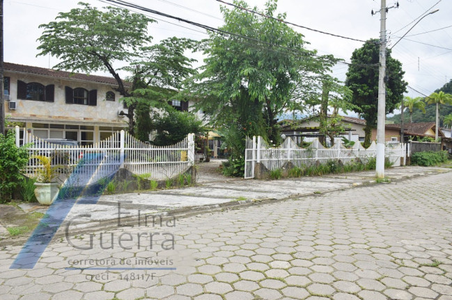Imagem Casa com 9 Quartos à Venda, 600 m² em Jardim Samambaia - Ubatuba