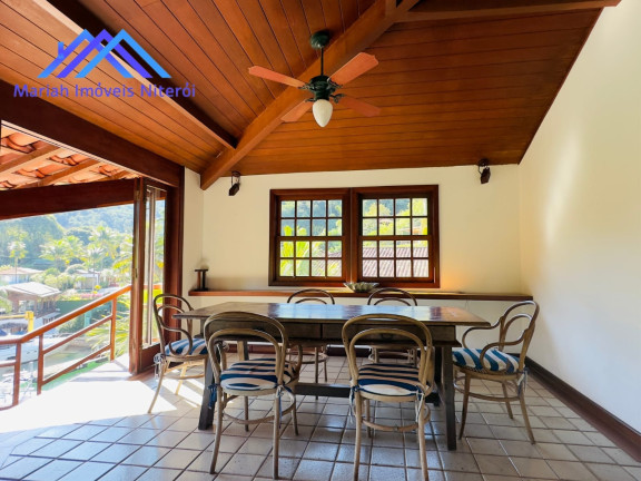 Imagem Casa com 5 Quartos à Venda, 1.600 m² em Vila Da Petrobrás - Angra Dos Reis Imagem Casa com 5 Quartos à Venda, 1.600 m² em Vila Da Petrobrás - Angra Dos Reis