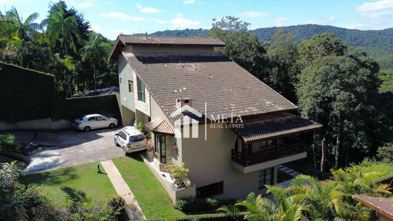Imagem Imóvel com 3 Quartos à Venda, 690 m² em Alpes Da Cantareira - Mairiporã