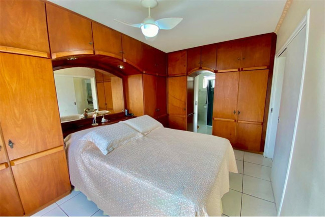 Imagem Imóvel com 3 Quartos à Venda, em Centro - Florianópolis Imagem Imóvel com 3 Quartos à Venda, em Centro - Florianópolis