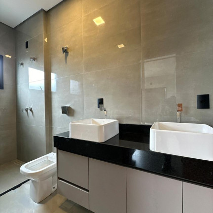 Imagem Casa de Condomínio com 4 Quartos à Venda, 240 m² em Centro - Rifaina
