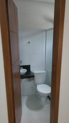 Imagem Imóvel com 2 Quartos à Venda, 2.200 m²