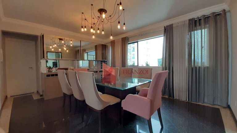 Imagem Apartamento com 4 Quartos para Alugar, 289 m² em Centro - Itajaí Imagem Apartamento com 4 Quartos para Alugar, 289 m² em Centro - Itajaí
