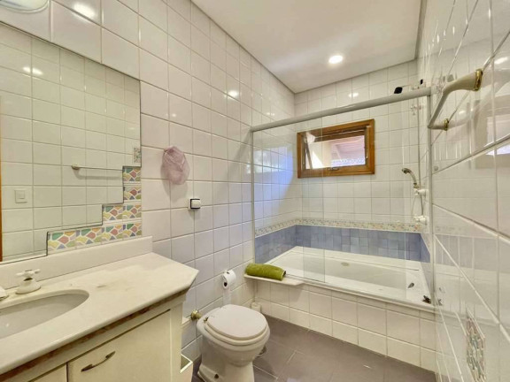Imagem Casa com 5 Quartos à Venda, 1 m² em Granja Viana - Carapicuíba