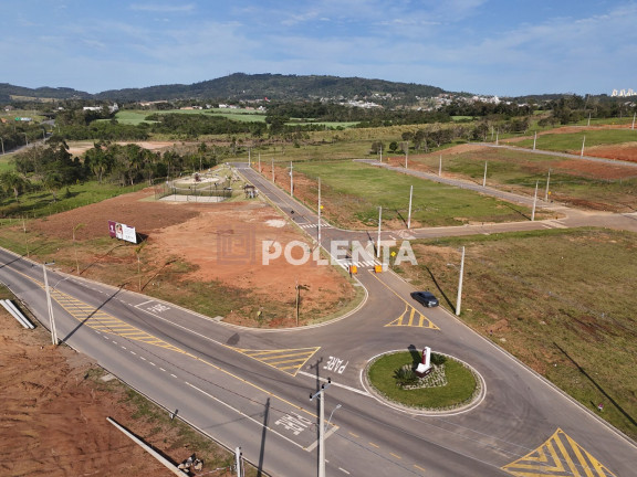 Terreno à Venda, 360 m² em Mina Do Mato - Criciúma