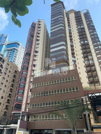 Imóvel Comercial à Venda, 274 m² em Centro - Balneario Camboriu