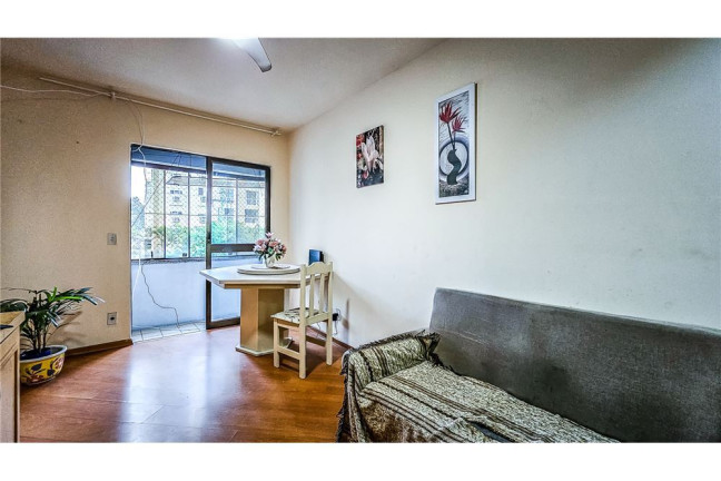 Imagem Imóvel com 2 Quartos à Venda, em Sarandi - Porto Alegre Imagem Imóvel com 2 Quartos à Venda, em Sarandi - Porto Alegre