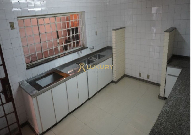 Imagem Imóvel com 5 Quartos à Venda, em Serra - Belo Horizonte Imagem Imóvel com 5 Quartos à Venda, em Serra - Belo Horizonte