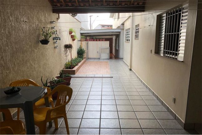 Casa com 4 Quartos à Venda, 238 m² em Ipiranga - São Paulo