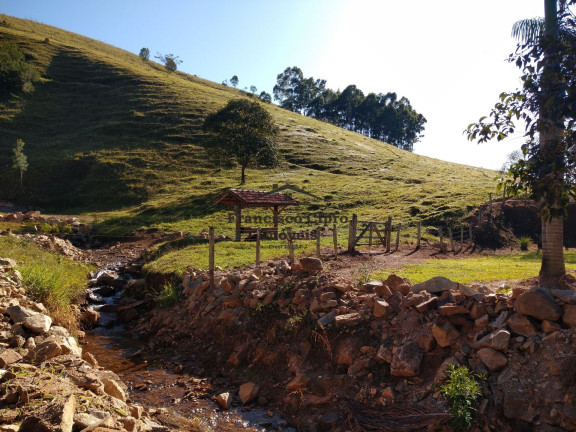 Imagem Imóvel com 2 Quartos à Venda, 300 m² em Macacos - Silveiras Imagem Imóvel com 2 Quartos à Venda, 300 m² em Macacos - Silveiras