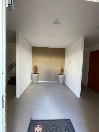 Imagem Apartamento com 2 Quartos à Venda,  em Jardim Palos Verdes - Botucatu