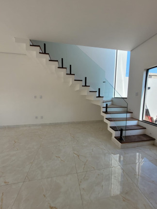 Imagem Sobrado com 3 Quartos à Venda, 127 m² em Villas Do Jaguari - Santana De Parnaíba Imagem Sobrado com 3 Quartos à Venda, 127 m² em Villas Do Jaguari - Santana De Parnaíba