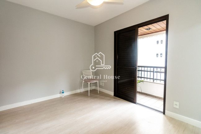 Imagem Apartamento com 4 Quartos para Alugar, 140 m² em Moema - São Paulo