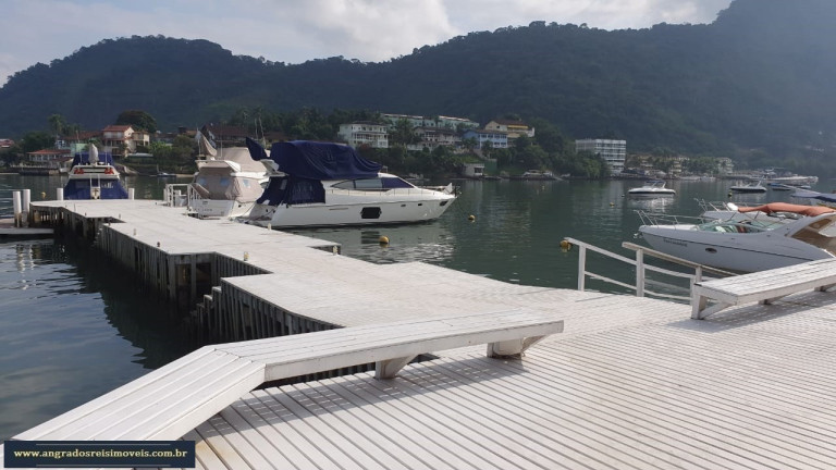 Imagem Casa com 4 Quartos à Venda, em Praia Da Ribeira (cunhambebe) - Angra Dos Reis Imagem Casa com 4 Quartos à Venda, em Praia Da Ribeira (cunhambebe) - Angra Dos Reis