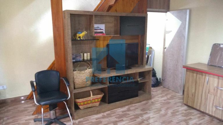 Imagem Casa com 4 Quartos à Venda, 157 m² em Contorno - Ponta Grossa Imagem Casa com 4 Quartos à Venda, 157 m² em Contorno - Ponta Grossa