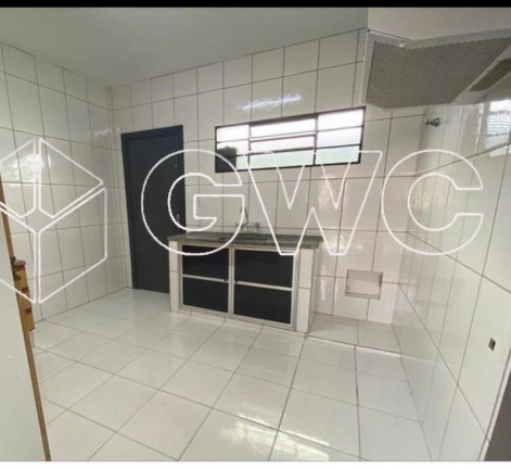Imóvel com 3 Quartos à Venda,  em Jardim Cristo Rei - Marília