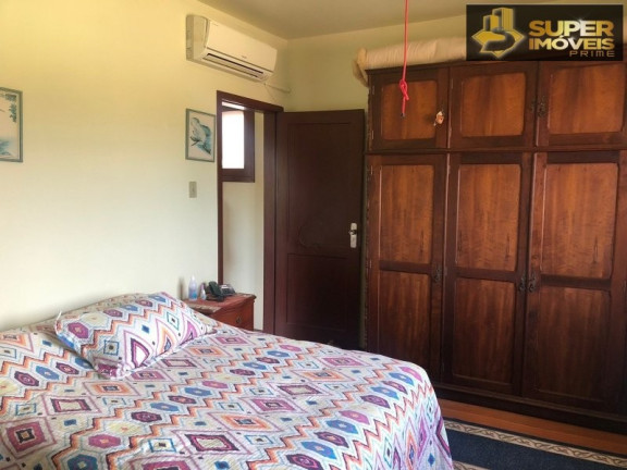 Imagem Casa com 3 Quartos à Venda, 300 m² em Laranjal - Pelotas