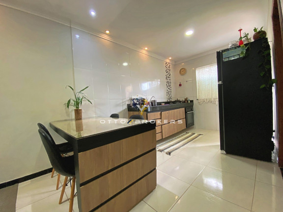 Imagem Casa com 2 Quartos à Venda, 94 m² em Centro - Santa Cruz Cabrália
