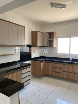 Imagem Casa de Condomínio com 3 Quartos à Venda, 120 m² em Vila Areao - Taubaté