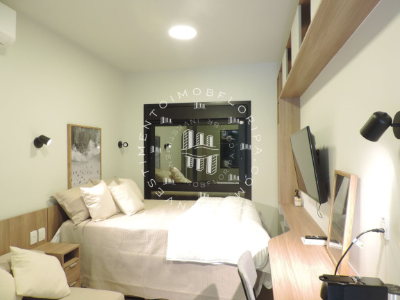 Imagem Imóvel com 1 Quarto à Venda, 20 m² em Itacorubi - Florianópolis Imagem Imóvel com 1 Quarto à Venda, 20 m² em Itacorubi - Florianópolis