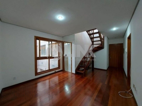 Imagem Imóvel com 2 Quartos à Venda, 112 m² em Petrópolis - Porto Alegre Imagem Imóvel com 2 Quartos à Venda, 112 m² em Petrópolis - Porto Alegre