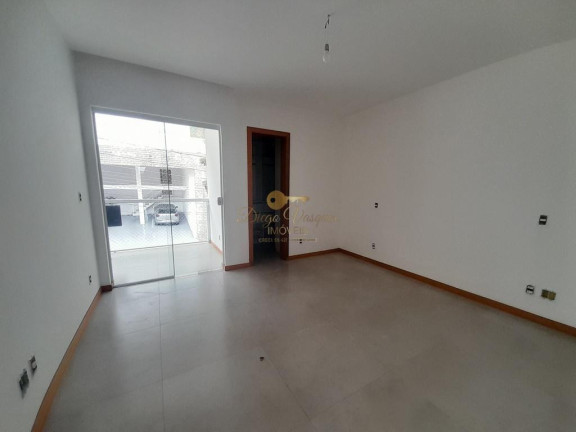 Imagem Casa com 3 Quartos à Venda, 242 m² em Tijuca - Teresópolis Imagem Casa com 3 Quartos à Venda, 242 m² em Tijuca - Teresópolis