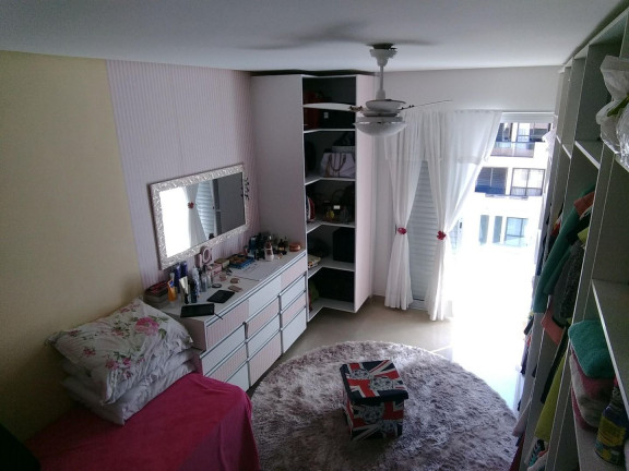 Imagem Imóvel com 3 Quartos à Venda, 210 m² em Tupi - Praia Grande Imagem Imóvel com 3 Quartos à Venda, 210 m² em Tupi - Praia Grande