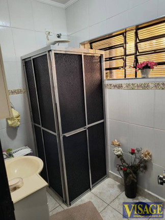 Imagem Casa com 2 Quartos à Venda, 183 m² em Centro - Jacareí Imagem Casa com 2 Quartos à Venda, 183 m² em Centro - Jacareí