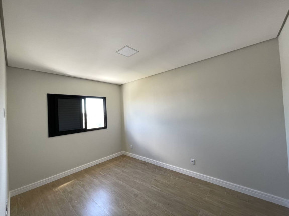 Imagem Casa de Condomínio com 3 Quartos à Venda, 317 m² em Jardim Imperial Ii - Cuiabá Imagem Casa de Condomínio com 3 Quartos à Venda, 317 m² em Jardim Imperial Ii - Cuiabá