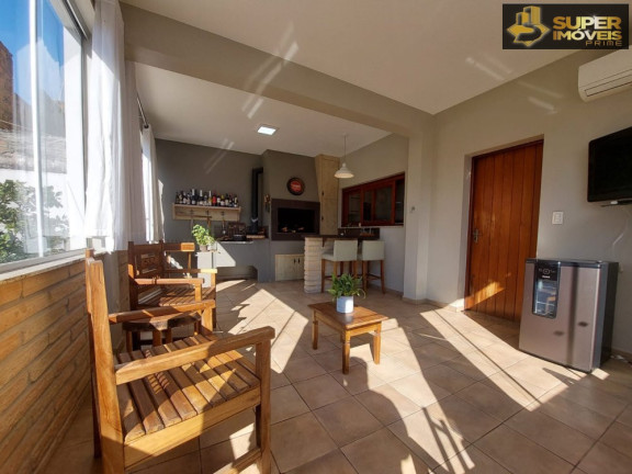 Imagem Casa com 4 Quartos à Venda, 202 m² em Três Vendas - Pelotas Imagem Casa com 4 Quartos à Venda, 202 m² em Três Vendas - Pelotas