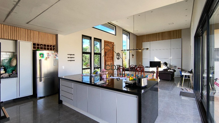 Imagem Casa com 4 Quartos à Venda, 299 m² em Colinas De Inhandjara - Itupeva Imagem Casa com 4 Quartos à Venda, 299 m² em Colinas De Inhandjara - Itupeva