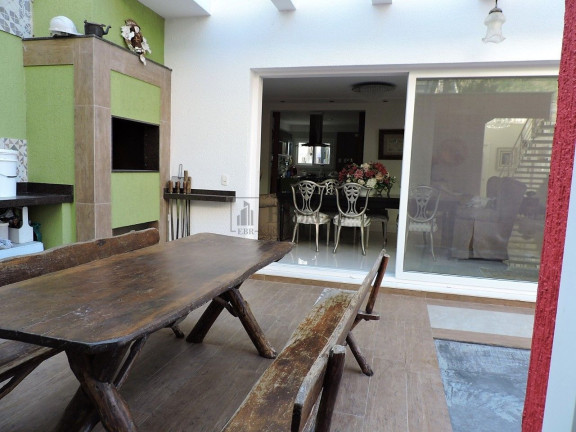 Imagem Casa com 5 Quartos à Venda, 360 m² em Praia Dos Amores - Balneário Camboriú