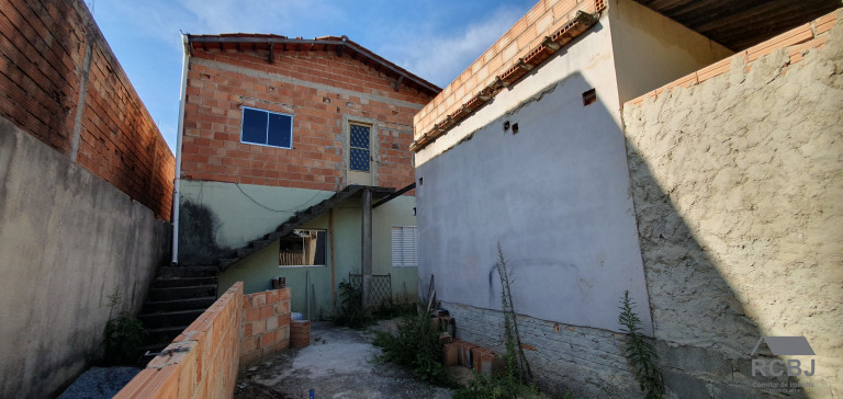 Imagem Sobrado com 5 Quartos à Venda, em Cidade Jardim - Esmeraldas Imagem Sobrado com 5 Quartos à Venda, em Cidade Jardim - Esmeraldas