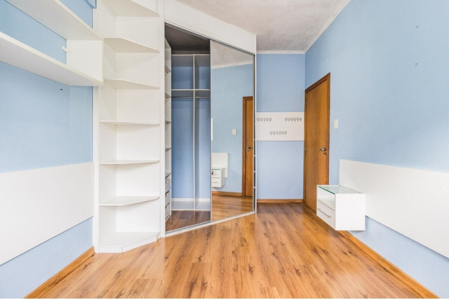 Imagem Imóvel com 2 Quartos à Venda, 64 m² em Vila Ipiranga - Porto Alegre Imagem Imóvel com 2 Quartos à Venda, 64 m² em Vila Ipiranga - Porto Alegre