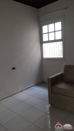 Imagem Casa com 3 Quartos à Venda, em Centro - Jacareí Imagem Casa com 3 Quartos à Venda, em Centro - Jacareí