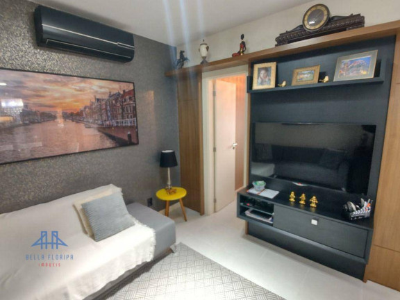 Imagem Cobertura com 3 Quartos à Venda, 121 m² em Córrego Grande - Florianópolis