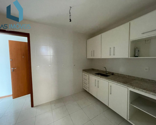 Imagem Cobertura com 3 Quartos à Venda, 204 m² em Centro - Cabo Frio