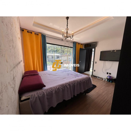 Imagem Casa com 2 Quartos à Venda, 180 m² em Tabuleiro - Camboriú Imagem Casa com 2 Quartos à Venda, 180 m² em Tabuleiro - Camboriú