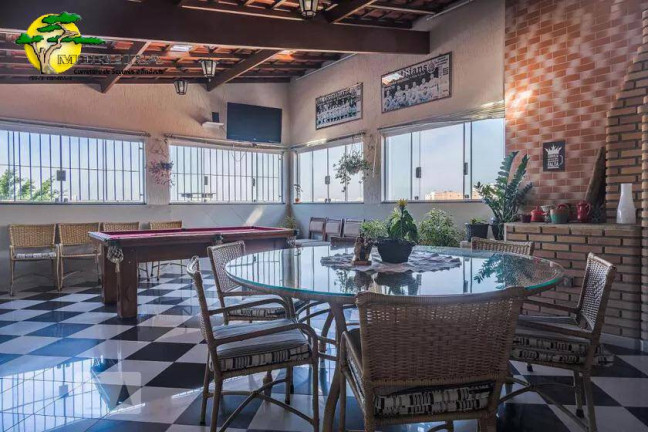 Imagem Sobrado com 4 Quartos à Venda, 225 m² em Vila Roque - São Paulo Imagem Sobrado com 4 Quartos à Venda, 225 m² em Vila Roque - São Paulo