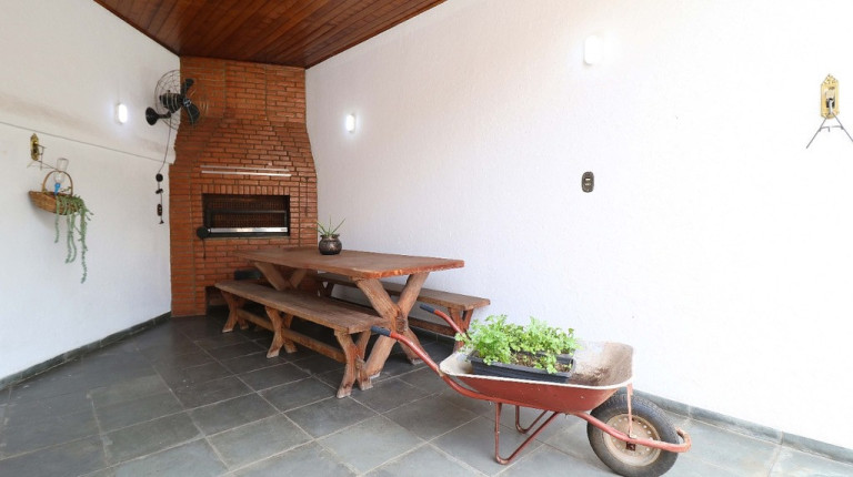 Imagem Casa com 4 Quartos à Venda, 179 m² em Jardim Peri Peri - São Paulo Imagem Casa com 4 Quartos à Venda, 179 m² em Jardim Peri Peri - São Paulo