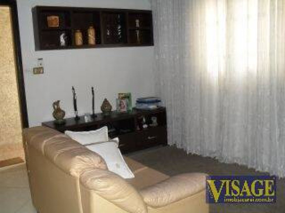 Imagem Casa com 3 Quartos à Venda, 200 m² em Centro - Jacareí