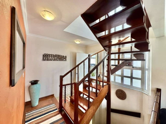Imagem Casa de Condomínio com 3 Quartos à Venda, em Chácara Pavoeiro - Cotia Imagem Casa de Condomínio com 3 Quartos à Venda, em Chácara Pavoeiro - Cotia