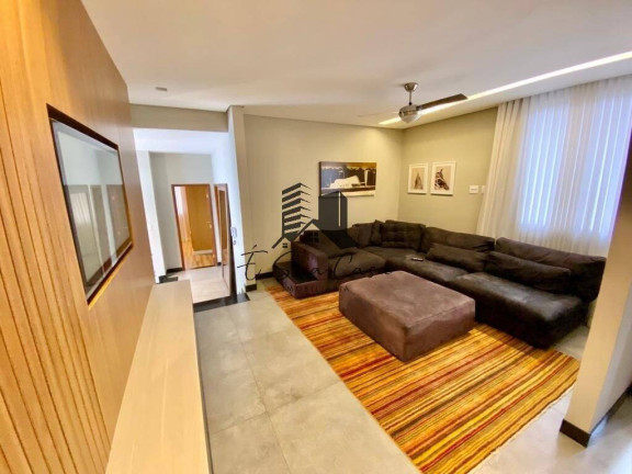 Imagem Casa com 5 Quartos à Venda, 420 m² em Castelo - Belo Horizonte Imagem Casa com 5 Quartos à Venda, 420 m² em Castelo - Belo Horizonte