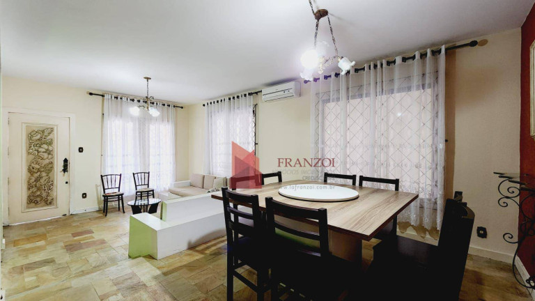 Imagem Casa com 3 Quartos à Venda, 245 m² em Dom Bosco - Itajaí