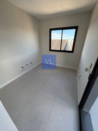Imagem Casa com 3 Quartos à Venda, 160 m² em Jardim Das Américas - Curitiba Imagem Casa com 3 Quartos à Venda, 160 m² em Jardim Das Américas - Curitiba
