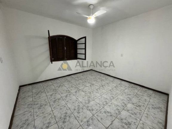 Imagem Casa com 3 Quartos à Venda, 130 m² em Centro - Navegantes Imagem Casa com 3 Quartos à Venda, 130 m² em Centro - Navegantes